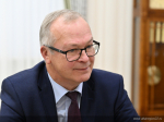 Губернатор Алтайского края Виктор Томенко провел рабочую встречу с руководителем филиала Государственного фонда «Защитники Отечества» Ларисой Панфиловой