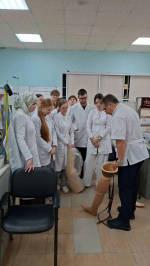 Будущие травматологи-ортопеды АГМУ прошли практику на Барнаульском протезно-ортопедическом предприятии