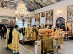Митрополит Сергий возглавил Божественную литургию в Никольском храме Барнаула
