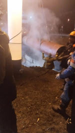 На повреждённом трубопроводе на улице Попова начался монтаж новой трубы
